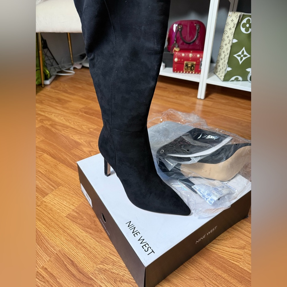 Nine West Elegant Black Heeled Boots